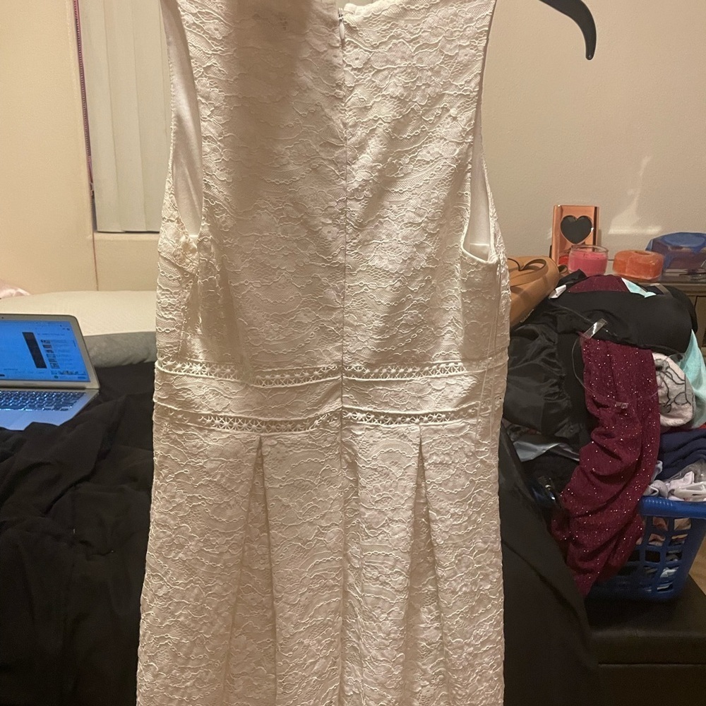 Francesca small white lace dress - Picture 3 of 7